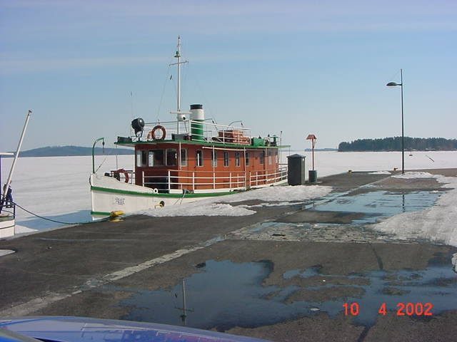 mvc-kvesiboat1.jpg